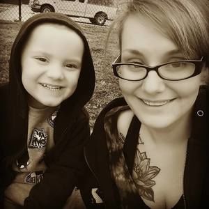 Meet your Posher, Courtney